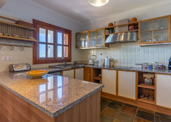 Tabua Villa Ribeira Brava